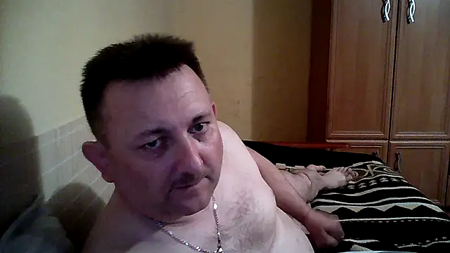 Snapshot of Novy73 chatting on 27, 11, 2025 Novy73 online show from 27, 11, 2025