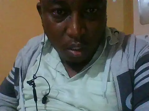 Snapshot of honeyswit chatting on 9, 10, 2025 honeyswit online show from 9, 10, 2025