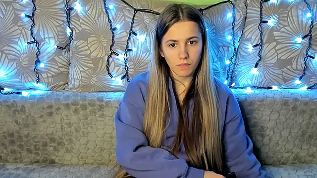 MaggieCake online show from 16, 12, 2024