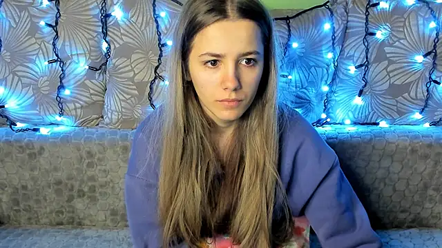 MaggieCake online show from 18, 12, 2024