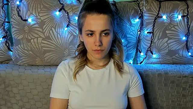 MaggieCake online show from 8, 3, 2026