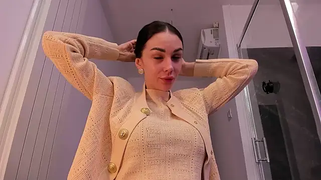 realhotfallingdevil online show from 17, 3, 2026