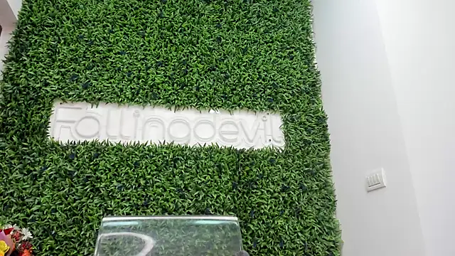 realhotfallingdevil online show from 9, 4, 2026