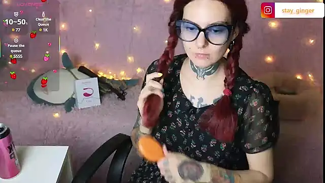 Snapshot of Ginger_Stay chatting on 18, 2, 2025 Ginger Stay online show from 18, 2, 2025