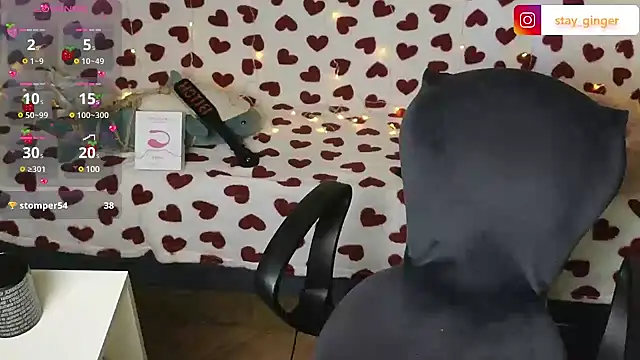 Snapshot of Ginger_Stay chatting on 19, 3, 2025 Ginger Stay online show from 19, 3, 2025