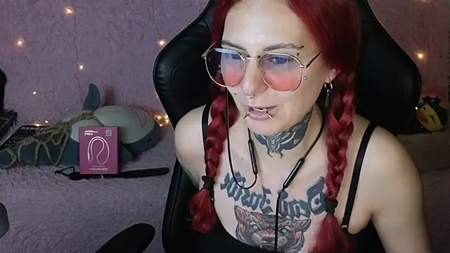 Snapshot of Ginger_Stay chatting on 14, 9, 2025 Ginger Stay online show from 14, 9, 2025