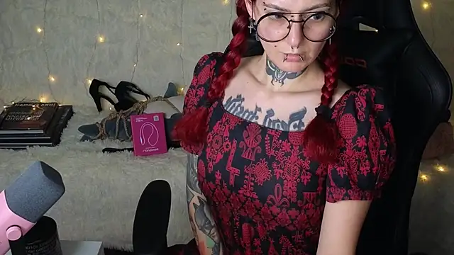 Snapshot of Ginger_Stay chatting on 24, 9, 2025 Ginger Stay online show from 24, 9, 2025