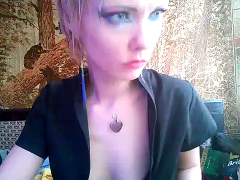 Snapshot of WildMissNiks chatting on 3, 2, 2025 WildMissNiks online show from 3, 2, 2025