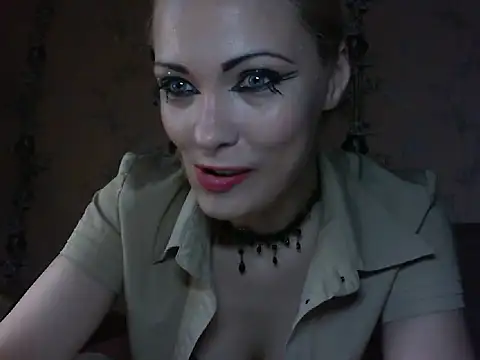 WildMissNiks online show from 14, 5, 2026