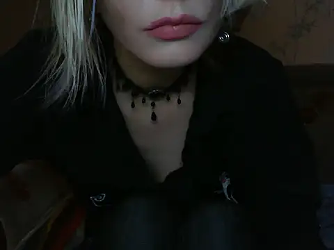 WildMissNiks online show from 1, 6, 2026