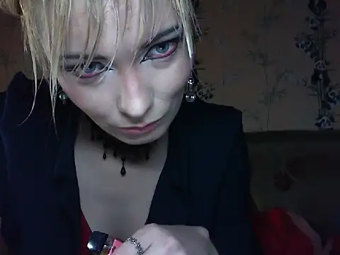 WildMissNiks online show from 6, 6, 2026