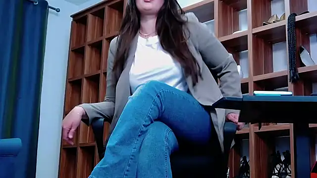 Snapshot of Mistress_Audrey chatting on 8, 5, 2026 Mistress Audrey online show from 8, 5, 2026