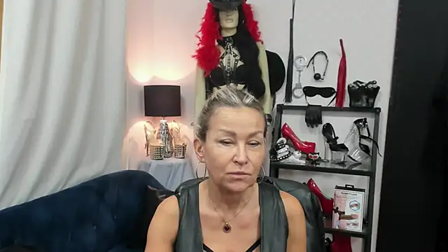 crystaLUX online show from 29, 9, 2025