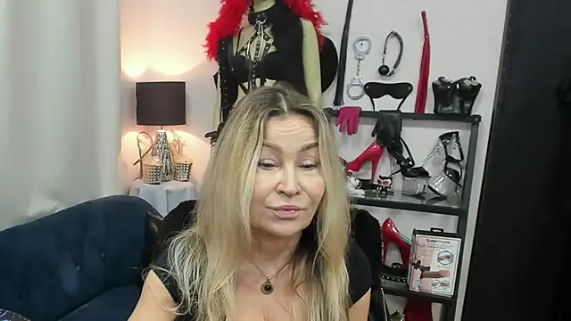 crystaLUX online show from 24, 3, 2026