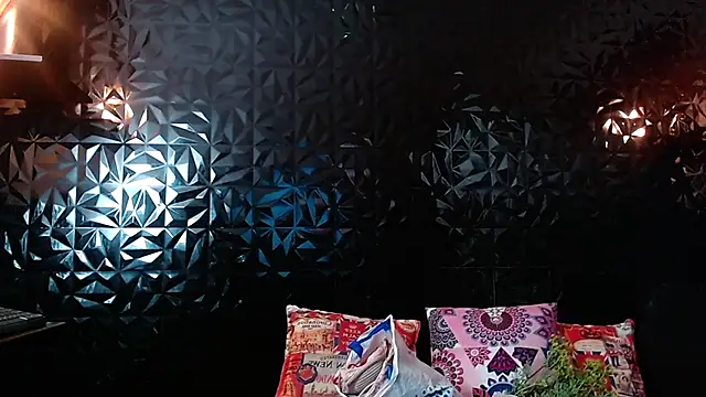 Snapshot of PINK__LOLA1 chatting on 9, 9, 2025 PINK LOLA1 online show from 9, 9, 2025