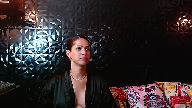 Snapshot of PINK__LOLA1 chatting on 15, 10, 2025 PINK LOLA1 online show from 15, 10, 2025