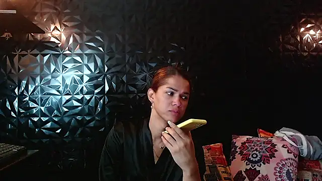 PINK  LOLA1 online show from 25, 2, 2026