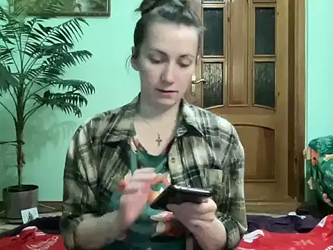 Snapshot of AngelTough20 chatting on 13, 6, 2026 AngelTough20 online show from 13, 6, 2026