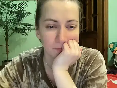 Snapshot of AngelTough20 chatting on 4, 7, 2026 AngelTough20 online show from 4, 7, 2026