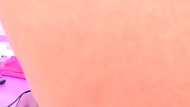 MATURE WHOR33 online show from 26, 1, 2025