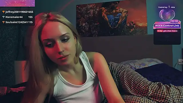 Snapshot of Linda_Roxy chatting on 2, 3, 2025 Linda Roxy online show from 2, 3, 2025