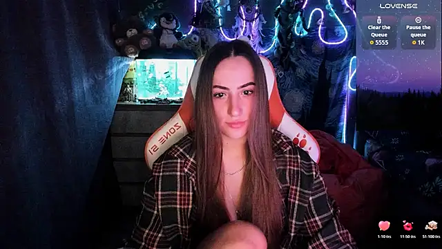 Snapshot of Selbi_Paine chatting on 27, 7, 2026 Selbi Paine online show from 27, 7, 2026