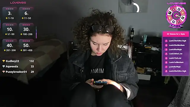 KindKristy online show from 25, 1, 2025