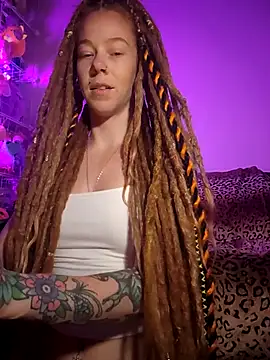 LucidLucy online show from 5, 11, 2025