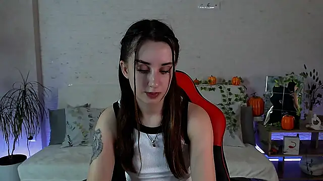 FranceskoJones online show from 5, 11, 2025