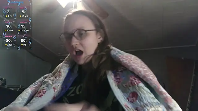 Snapshot of ZeTurtleMaster chatting on 11, 11, 2025 ZeTurtleMaster online show from 11, 11, 2025