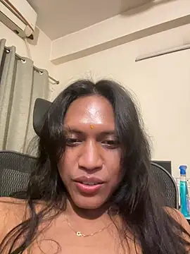 DarlingJenny22 online show from 8, 4, 2026