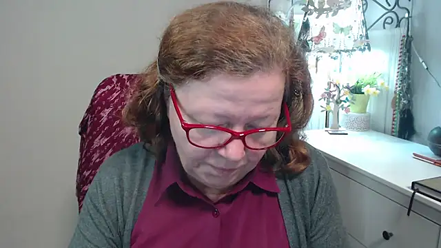 Adelewildx online show from 6, 11, 2025