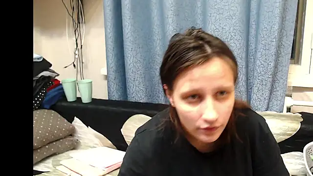 alisacucumber online show from 18, 2, 2025