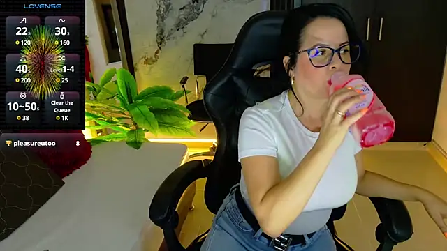 pamelajackson online show from 20, 1, 2025