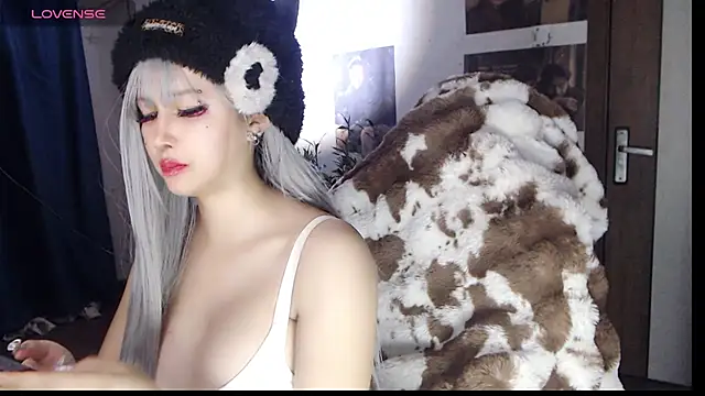 Snapshot of candy_cola chatting on 18, 11, 2025 candy cola online show from 18, 11, 2025