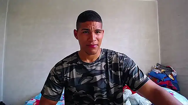 Snapshot of teddyfit19cm chatting on 8, 2, 2025 teddyfit19cm online show from 8, 2, 2025