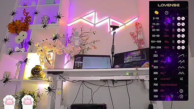 Elena-Marilyn online show from 29, 10, 2025