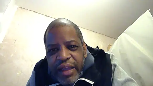 Snapshot of alfiebrown007 chatting on 15, 3, 2025 alfiebrown007 online show from 15, 3, 2025