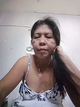 Snapshot of TropicalFlower chatting on 4, 7, 2026 TropicalFlower online show from 4, 7, 2026
