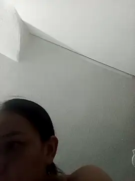 Snapshot of mayhott2 chatting on 19, 12, 2024 mayhott2 online show from 19, 12, 2024