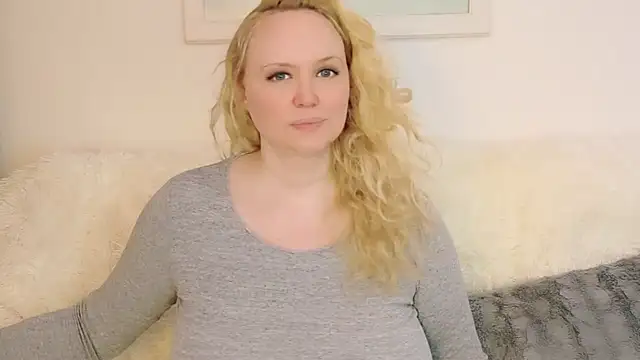 Sarah4you online show from 2, 4, 2026