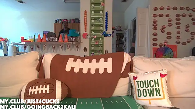 Snapshot of boomboomr00m chatting on 19, 10, 2025 boomboomr00m online show from 19, 10, 2025