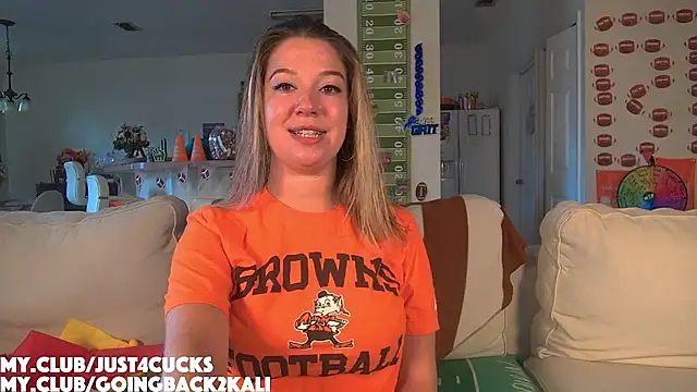 Snapshot of boomboomr00m chatting on 26, 10, 2025 boomboomr00m online show from 26, 10, 2025