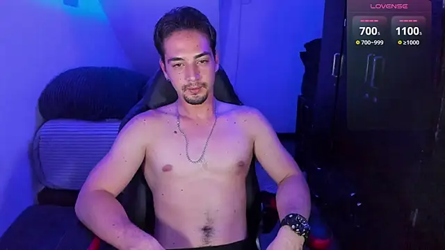 Snapshot of Alex_smith00 chatting on 19, 1, 2025 Alex smith00 online show from 19, 1, 2025