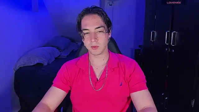 Snapshot of Alex_smith00 chatting on 25, 9, 2025 Alex smith00 online show from 25, 9, 2025