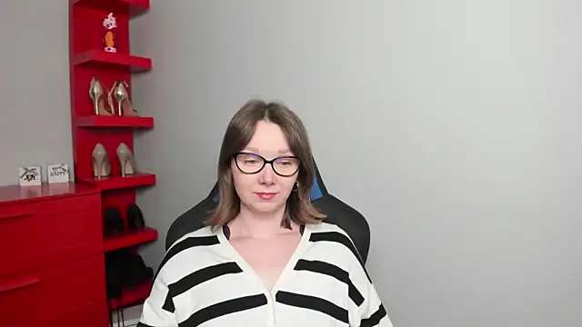 Cookie zoe online show from 13, 3, 2026