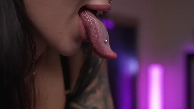 Snapshot of GirlGogo chatting on 25, 9, 2025 GirlGogo online show from 25, 9, 2025