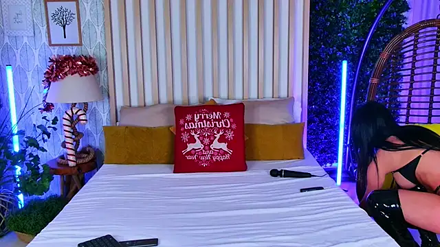 NikkiStarX online show from 18, 12, 2025