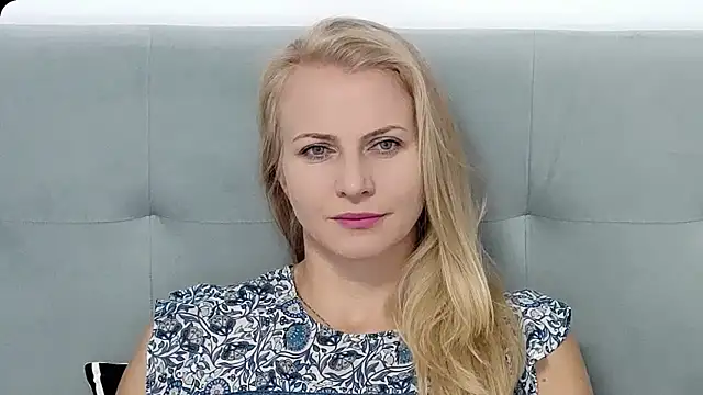 K  Adrienne online show from 9, 9, 2025