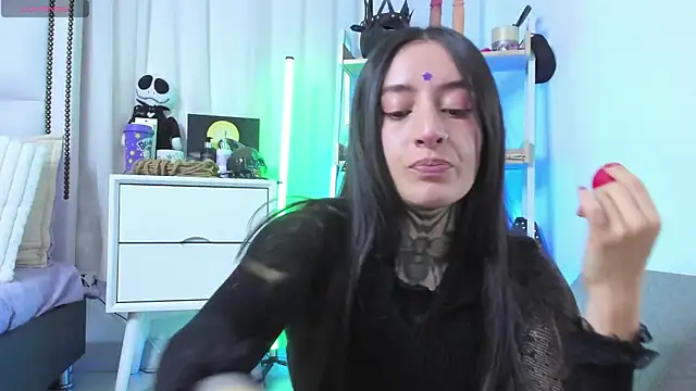 SAMANTHA DM online show from 5, 10, 2025